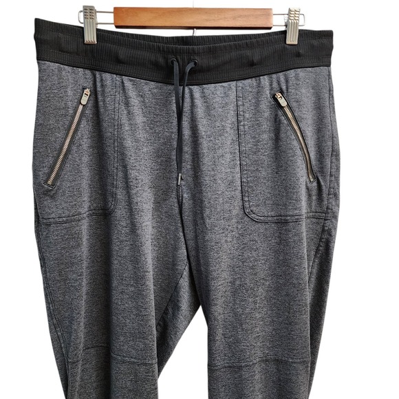 Athleta Women's  Flux Street Jogger Charcoal Grey Pants 34 X 26 No Size Tag - Picture 2 of 8